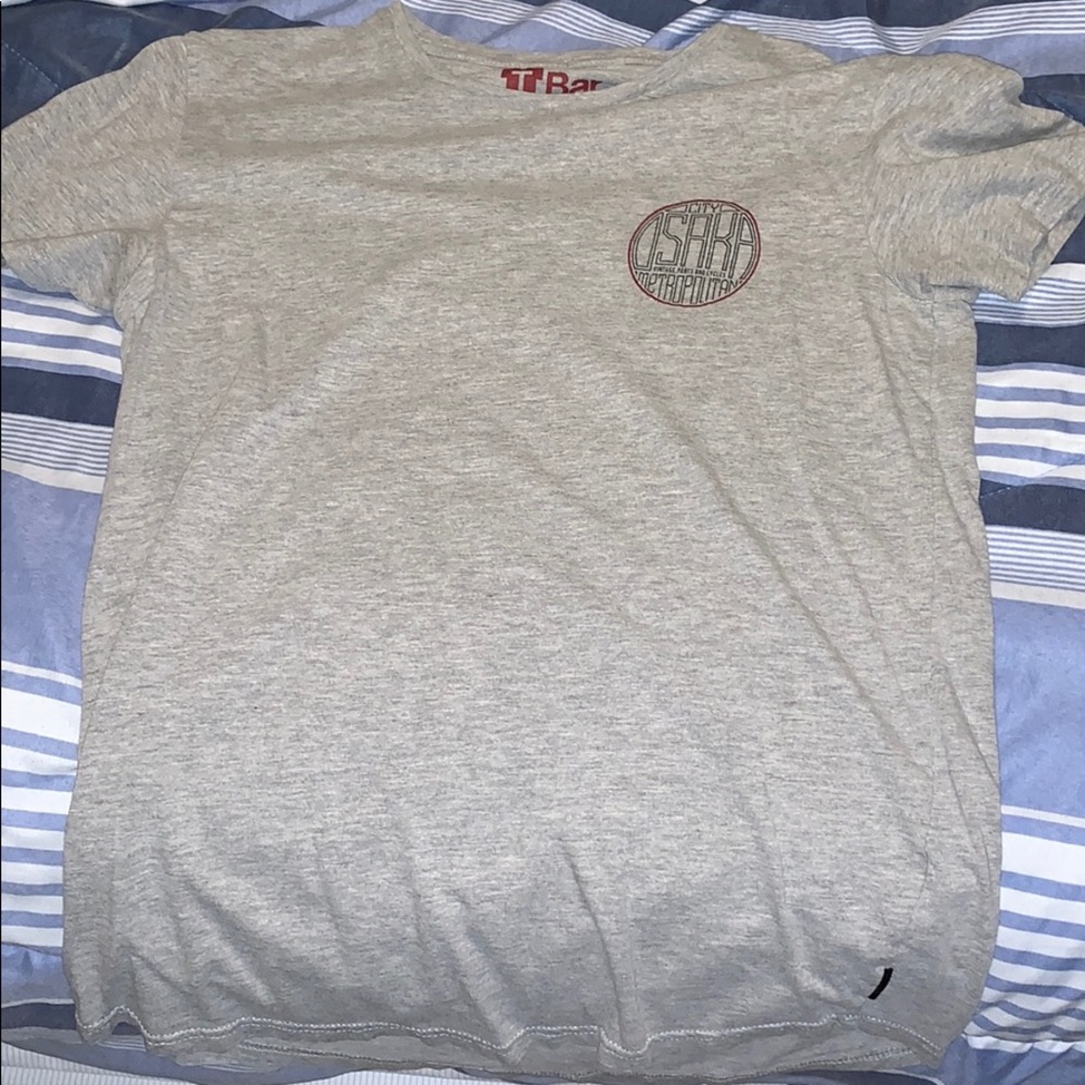 size small, cotton on short sleeved t-shirt